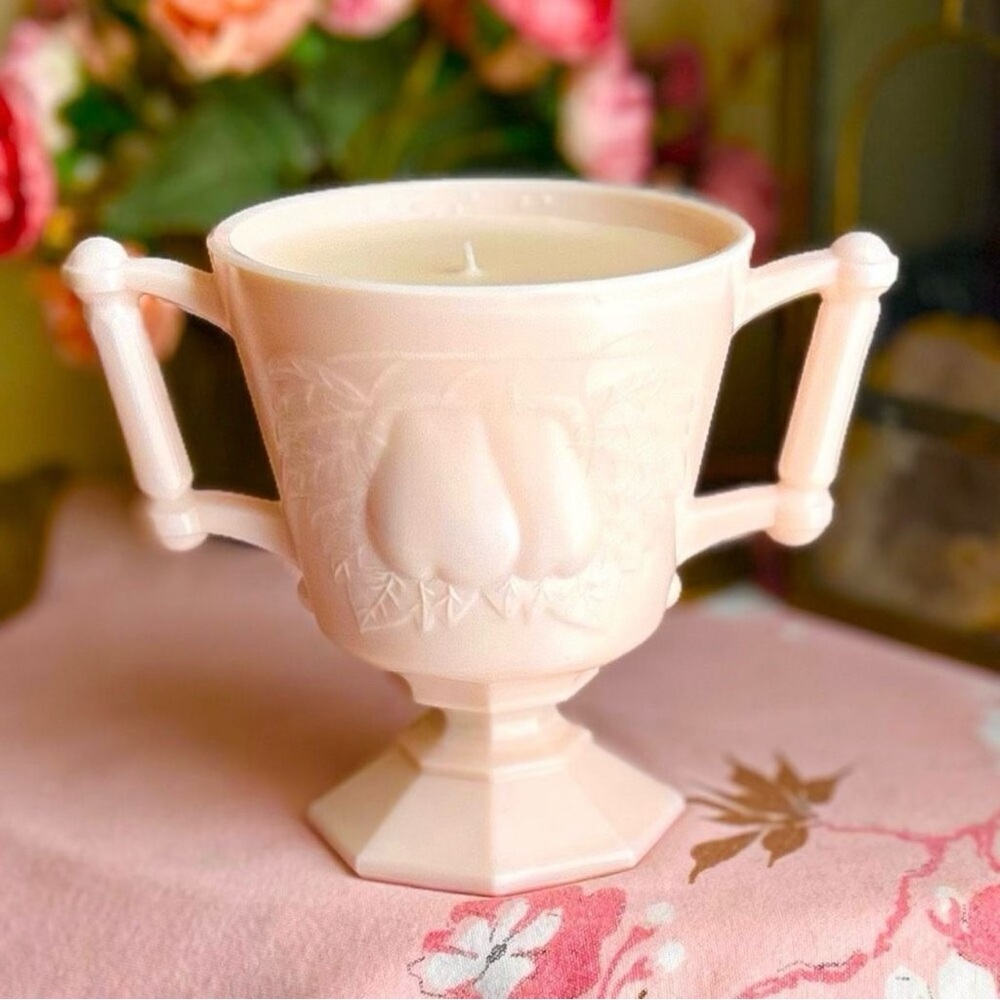 Peach Nectar Scented Soy Candle Vintage Jeanette Baltimore Pear Pink Milk Glass